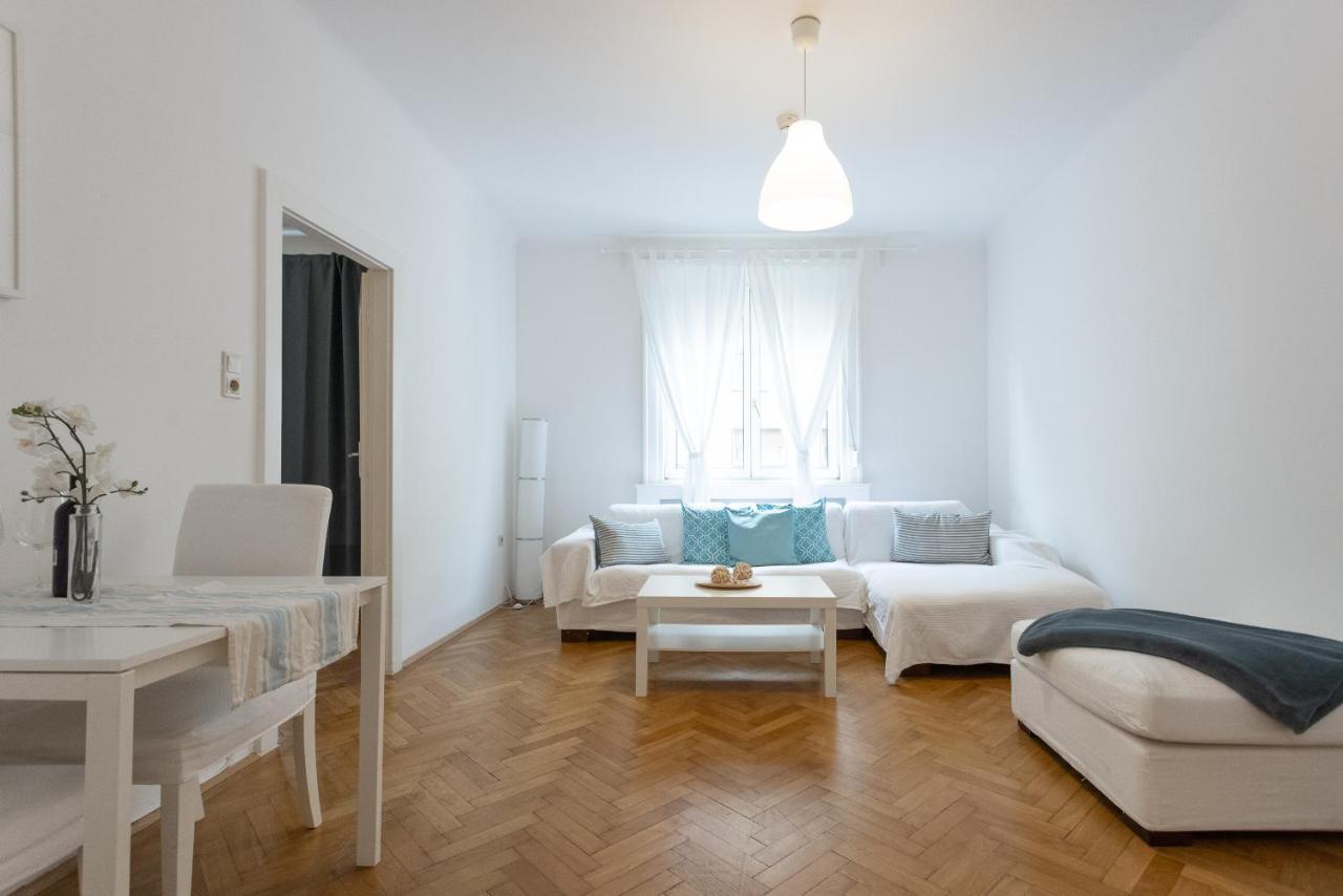 City Center Operastreet Apartment "Italy" Vienna Exterior photo